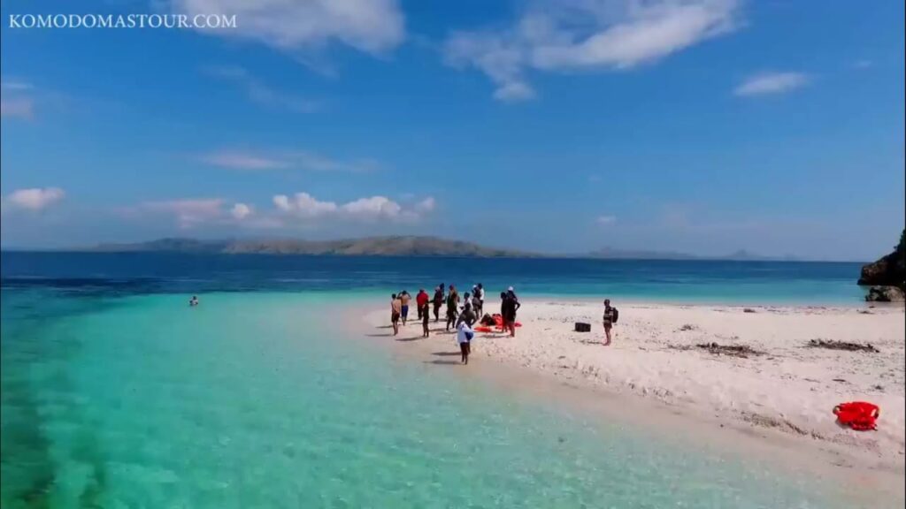 rounig 17 island tour