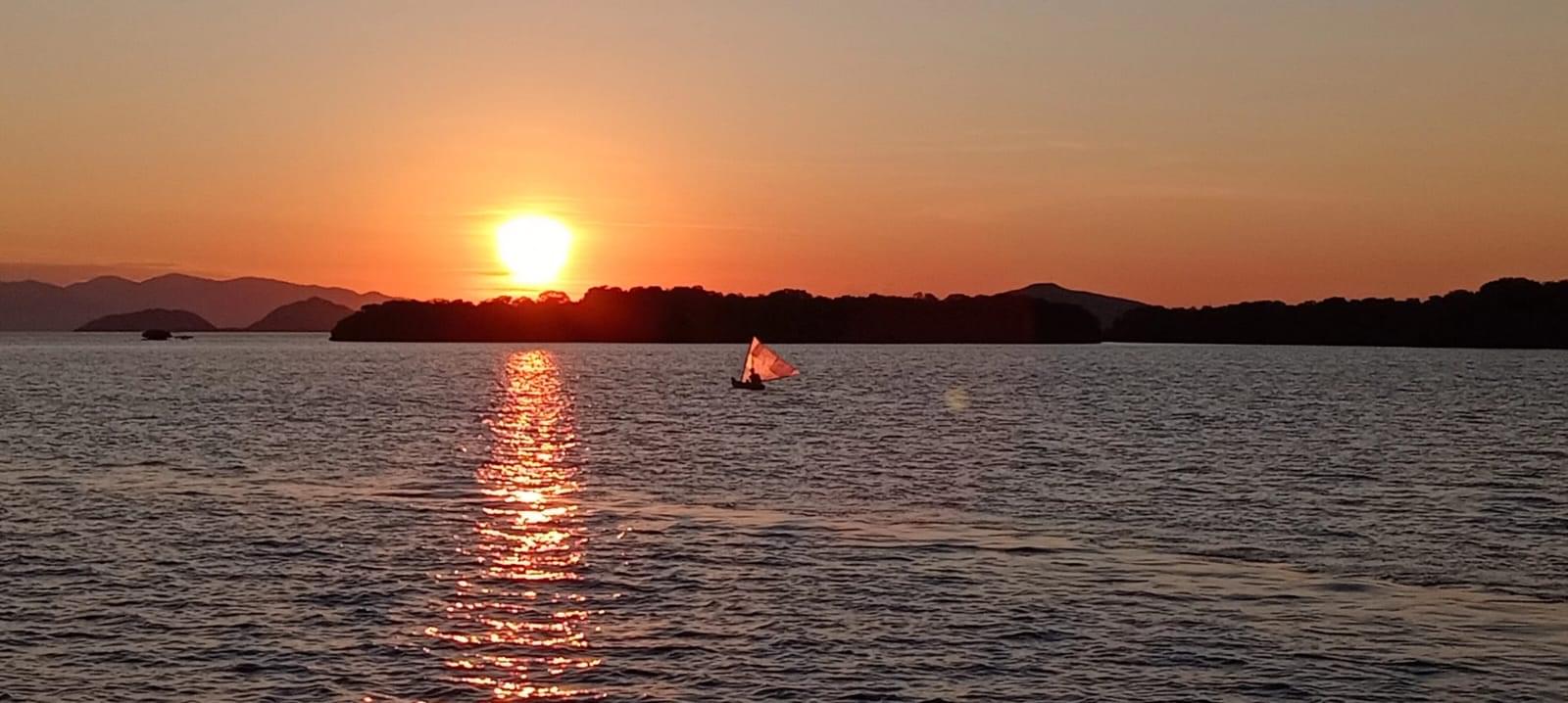 Labuan Bajo Sunset Trip