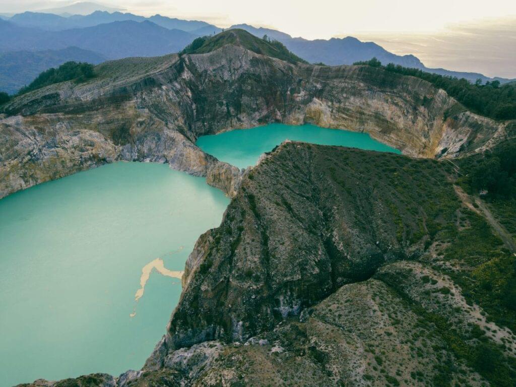 flores island tour